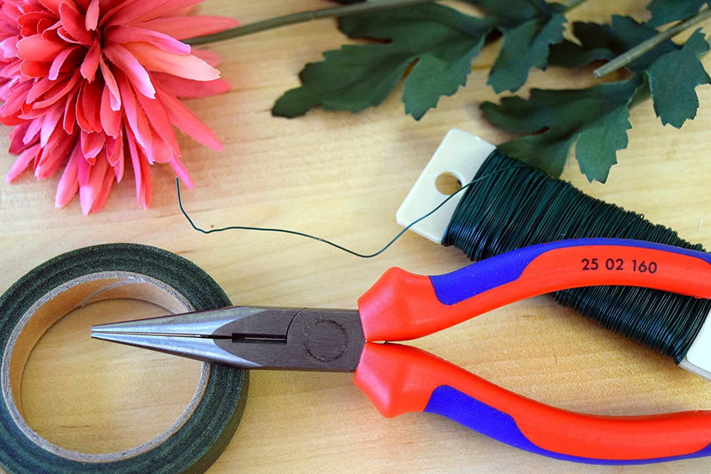 KNIPEX Flachrundzange mit Schneide 25 02 160